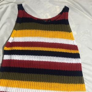 Stretchy material,multi colored and could be paired with a beautiful outfit !